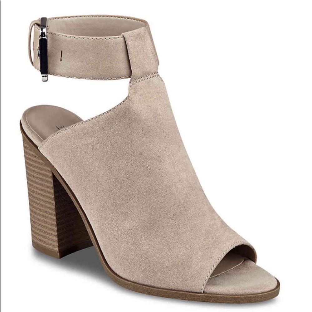 Indigo Road rd peep toe heel booties ankle strap 7